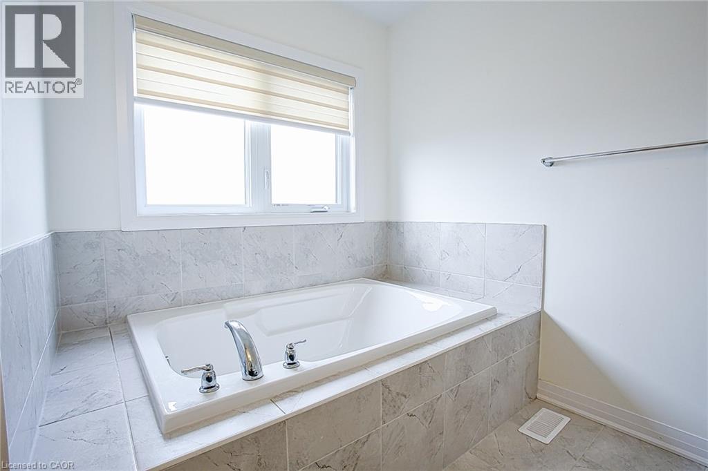 123 Port Crescent, Welland, Ontario  L3B 0N2 - Photo 40 - 40775505