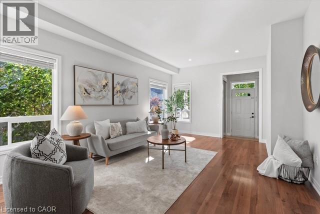 Property at 35 FIDDLEHEAD Crescent image 5