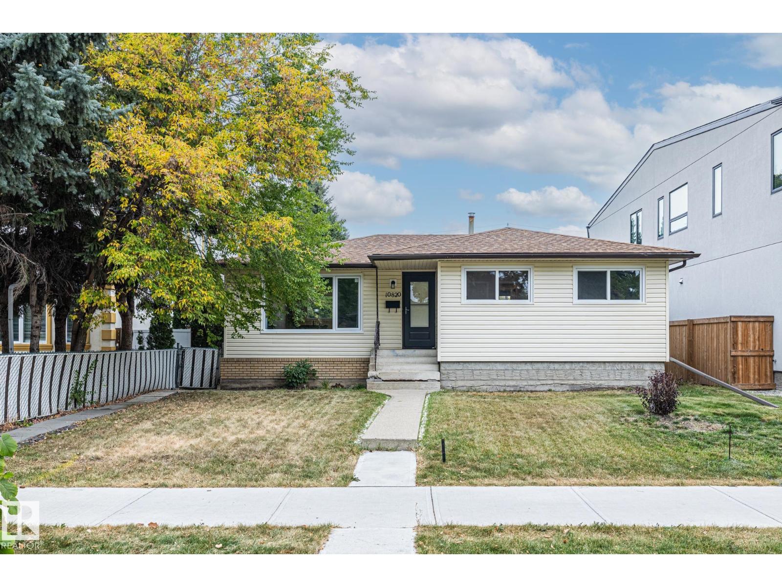 10820 60 Av Nw, Edmonton, Alberta  T6H 4R1 - Photo 1 - E4460480
