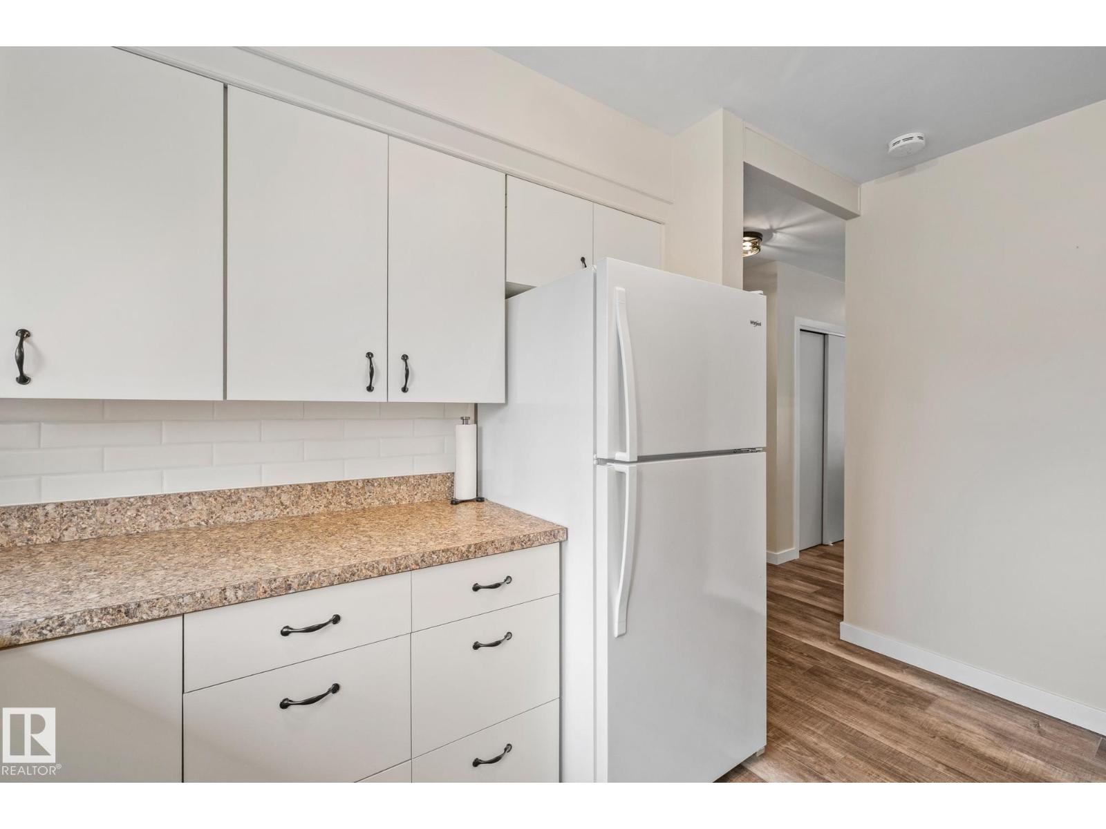 10820 60 Av Nw, Edmonton, Alberta  T6H 4R1 - Photo 14 - E4460480