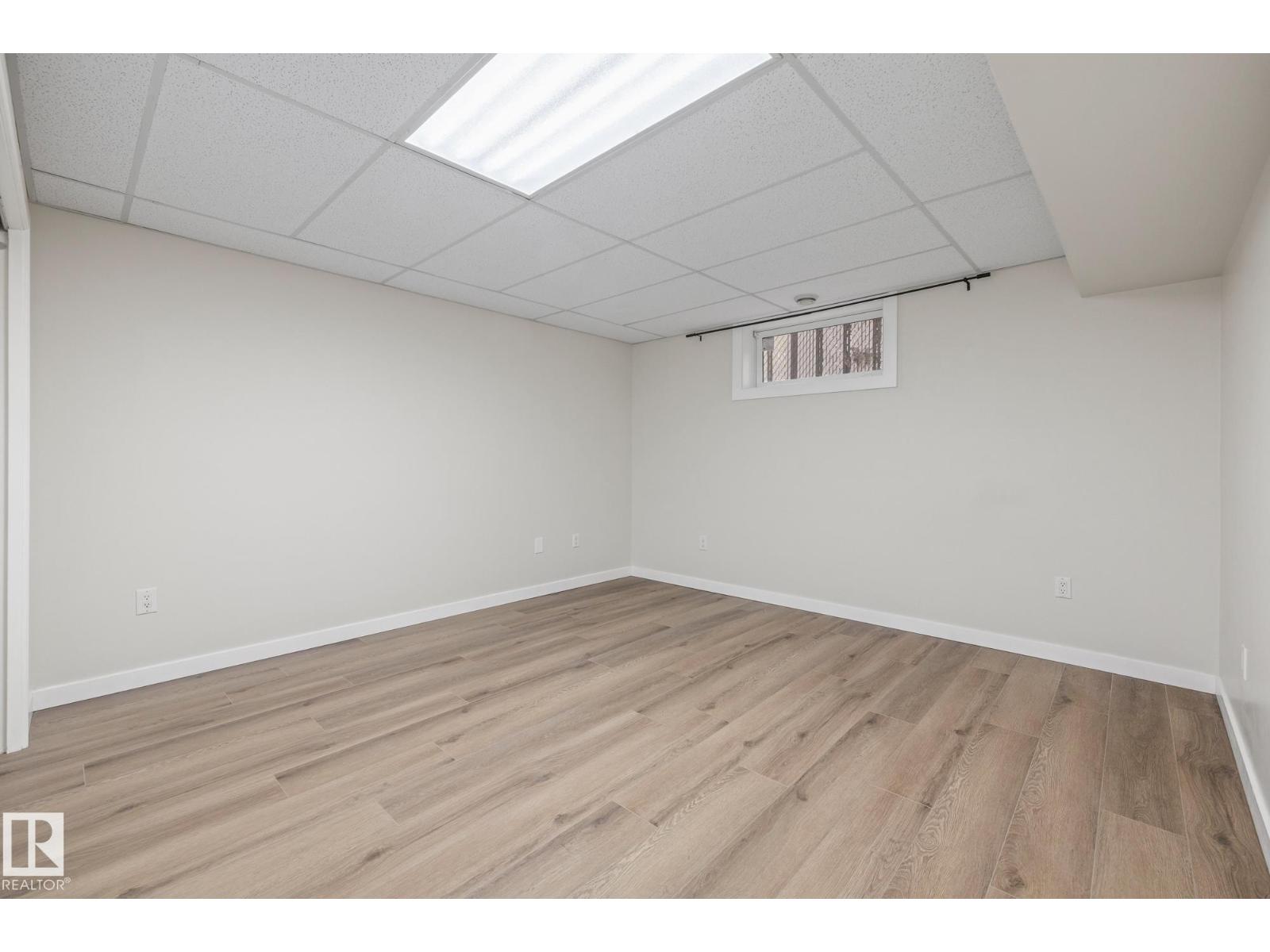 10820 60 Av Nw, Edmonton, Alberta  T6H 4R1 - Photo 32 - E4460480