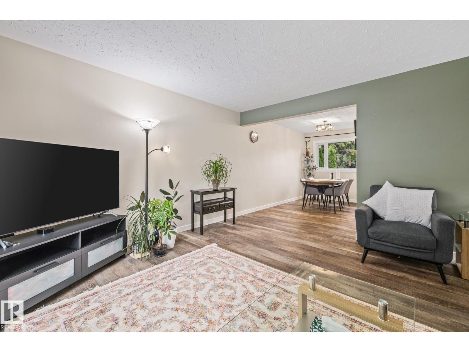10820 60 Av Nw, Edmonton, Alberta  T6H 4R1 - Photo 7 - E4460480