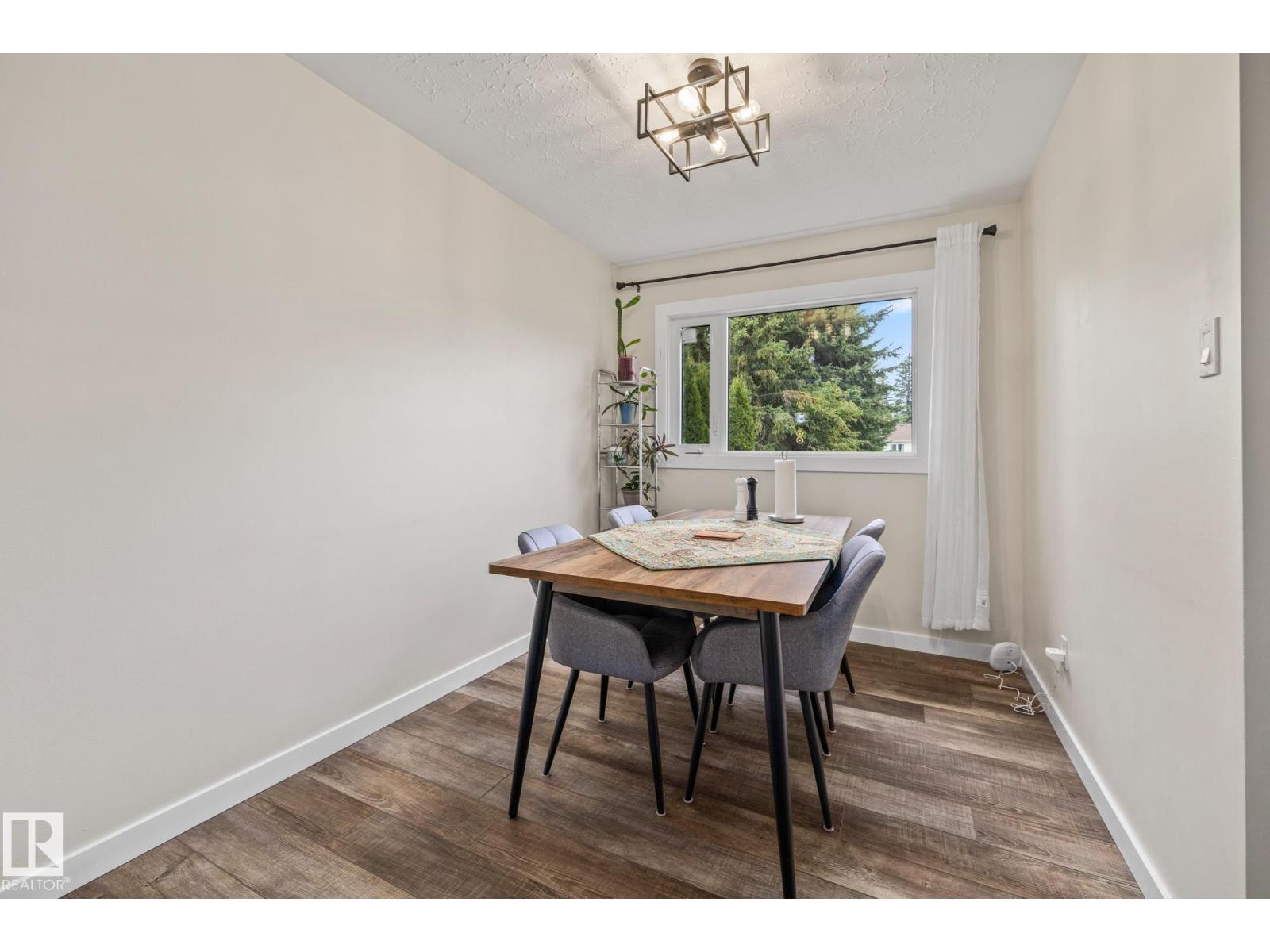 10820 60 Av Nw, Edmonton, Alberta  T6H 4R1 - Photo 8 - E4460480