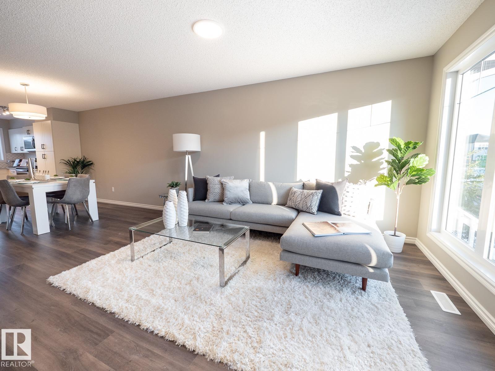 7230 Rosenthal Dr Nw, Edmonton, Alberta  T5T 7W9 - Photo 3 - E4460482
