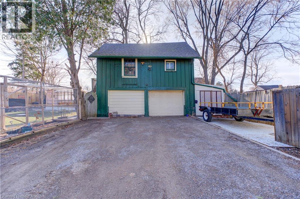 111 Erie Avenue, Brantford, Ontario  N3S 2G3 - Photo 36 - 40775495