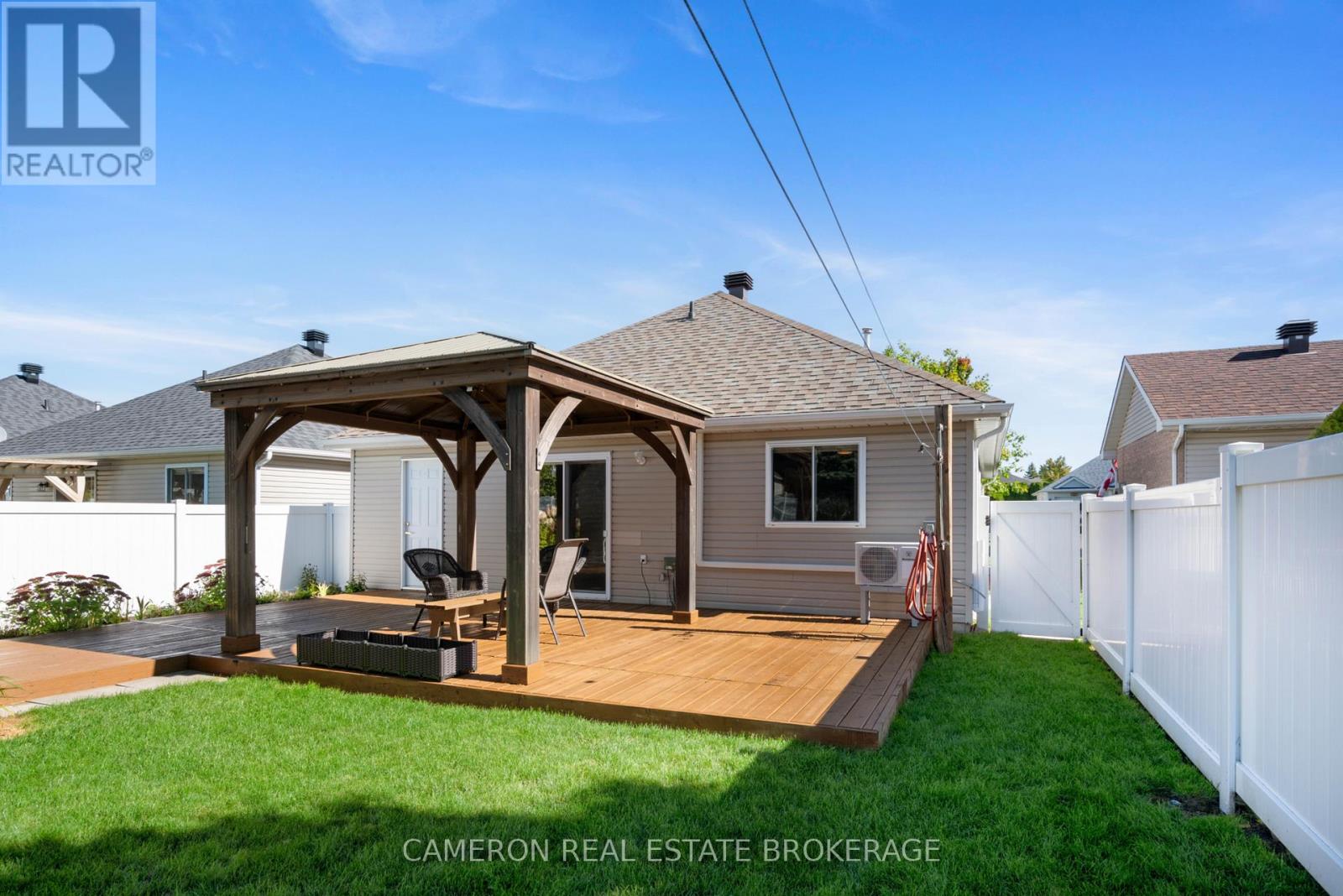 125 Dunbar Avenue, Cornwall, Ontario  K6H 7P4 - Photo 23 - X12439524