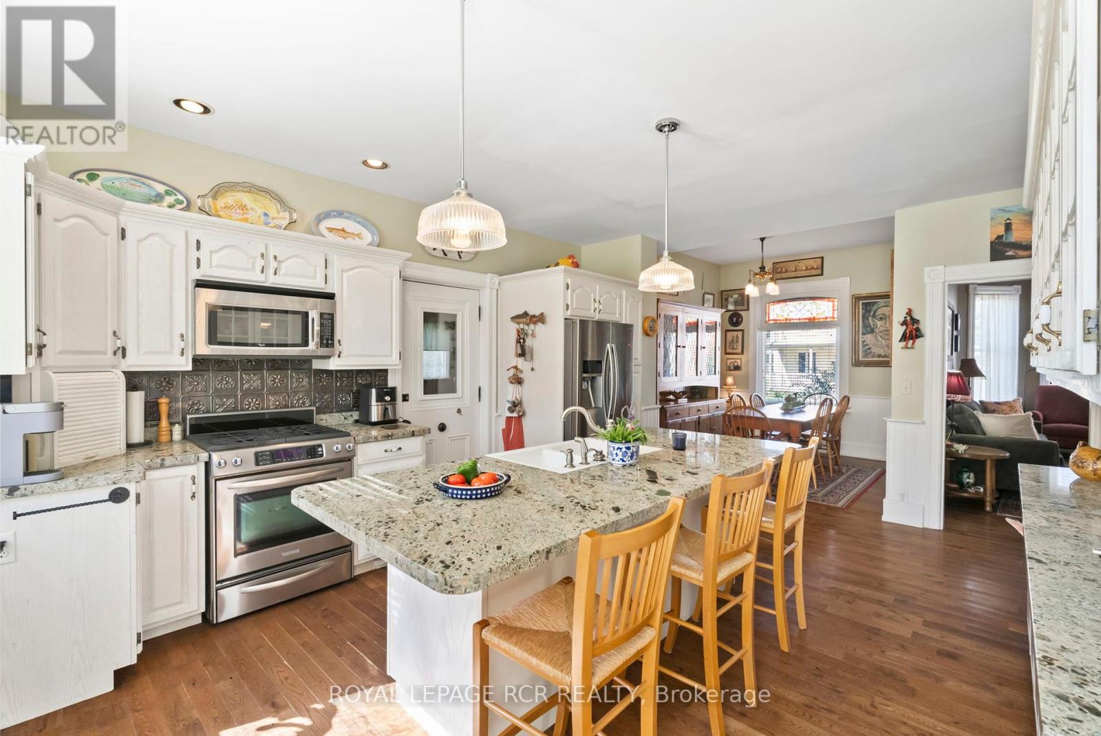 152 2nd Avenue Sw, Arran-Elderslie, Ontario  N0G 1L0 - Photo 16 - X12440798