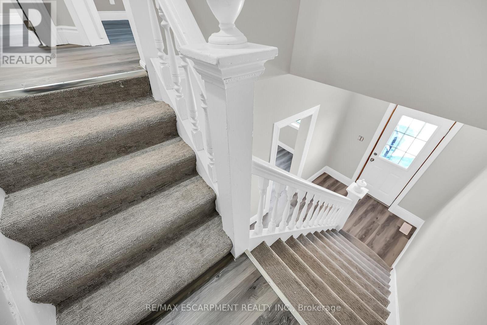 138 Sanford Avenue N, Hamilton, Ontario  L8L 5Z5 - Photo 14 - X12440810
