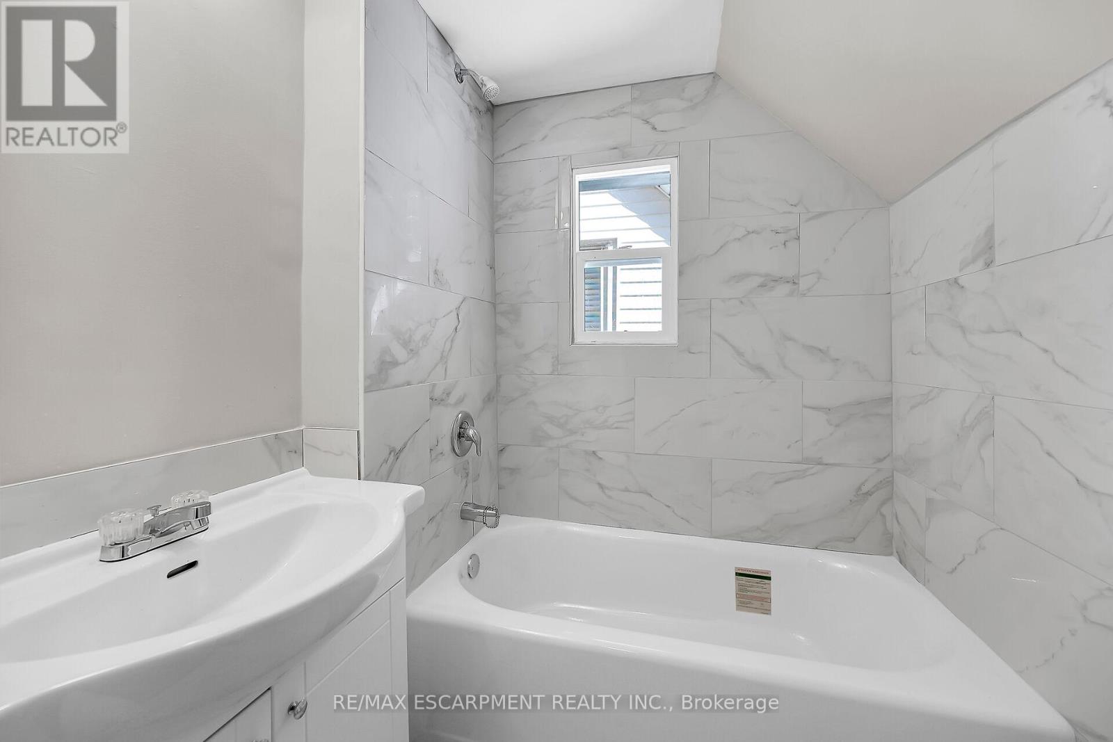 138 Sanford Avenue N, Hamilton, Ontario  L8L 5Z5 - Photo 19 - X12440810