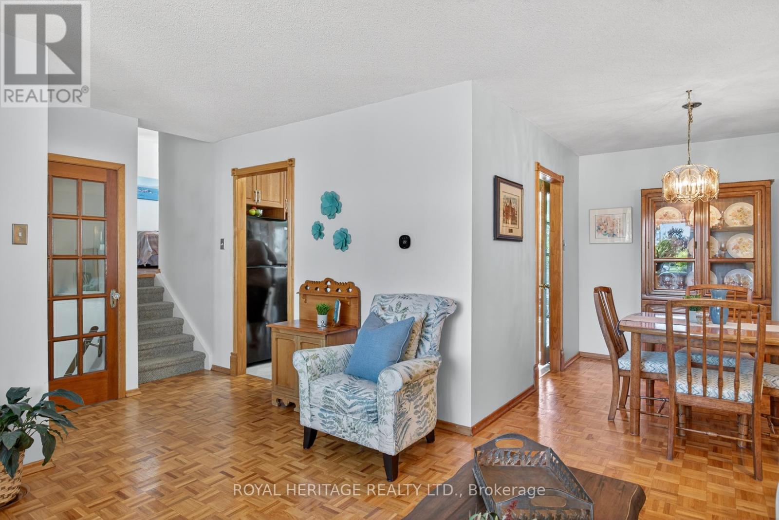 29 Rideau Crescent, Peterborough (Ashburnham Ward 4), Ontario  K9J 1G7 - Photo 8 - X12440822