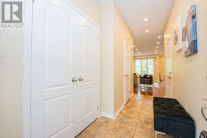 43 - 21 Diana Avenue, Brantford, Ontario  N3T 0G7 - Photo 3 - X12440841