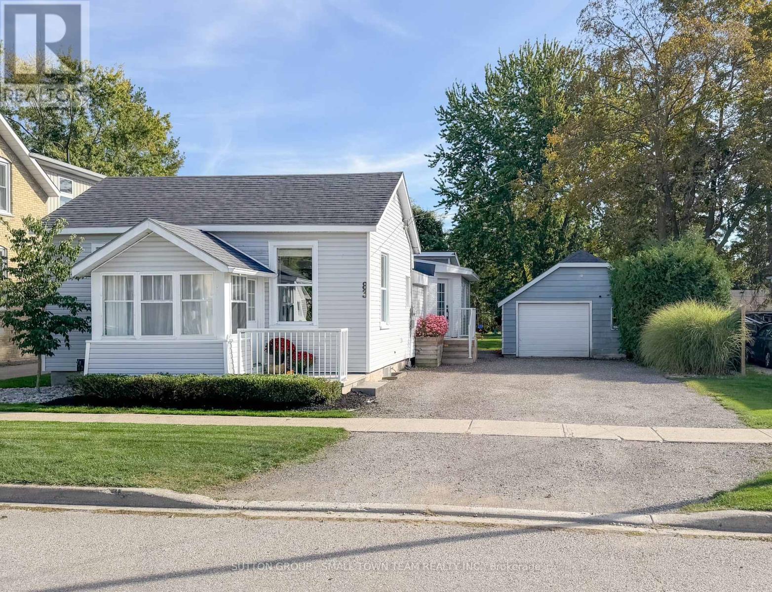 83 John Street W, South Huron, Ontario  N0M 1S1 - Photo 1 - X12440267