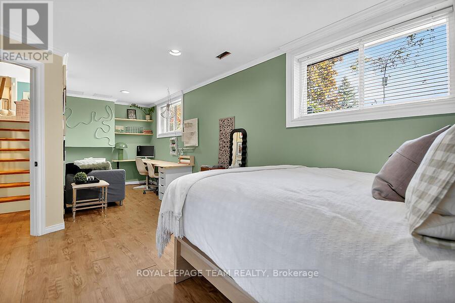 5664 South Island Park Drive, Ottawa, Ontario  K4M 1J3 - Photo 24 - X12439653