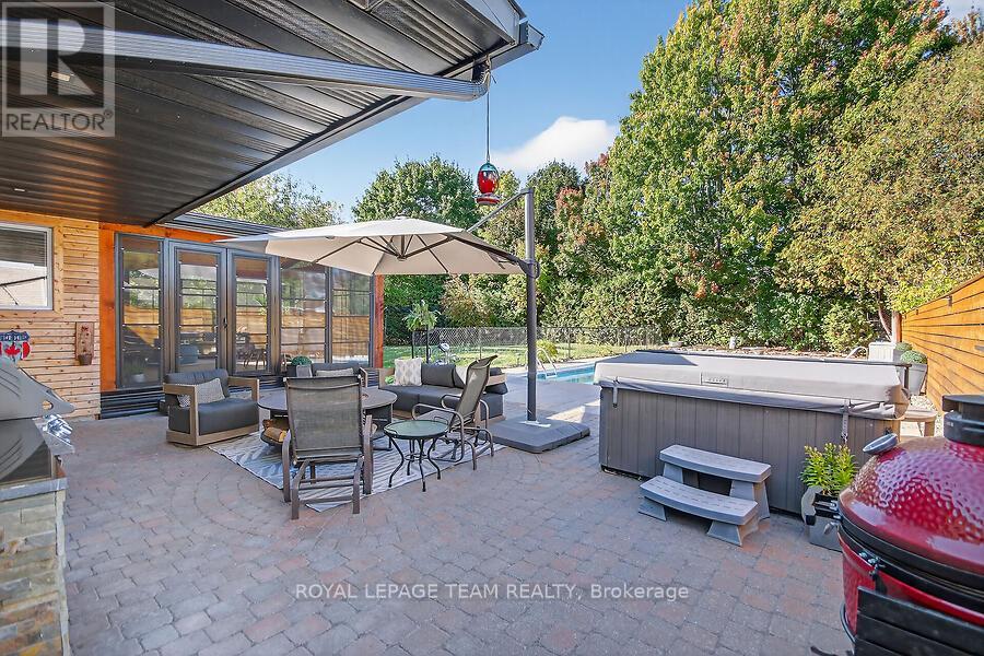 5664 South Island Park Drive, Ottawa, Ontario  K4M 1J3 - Photo 30 - X12439653