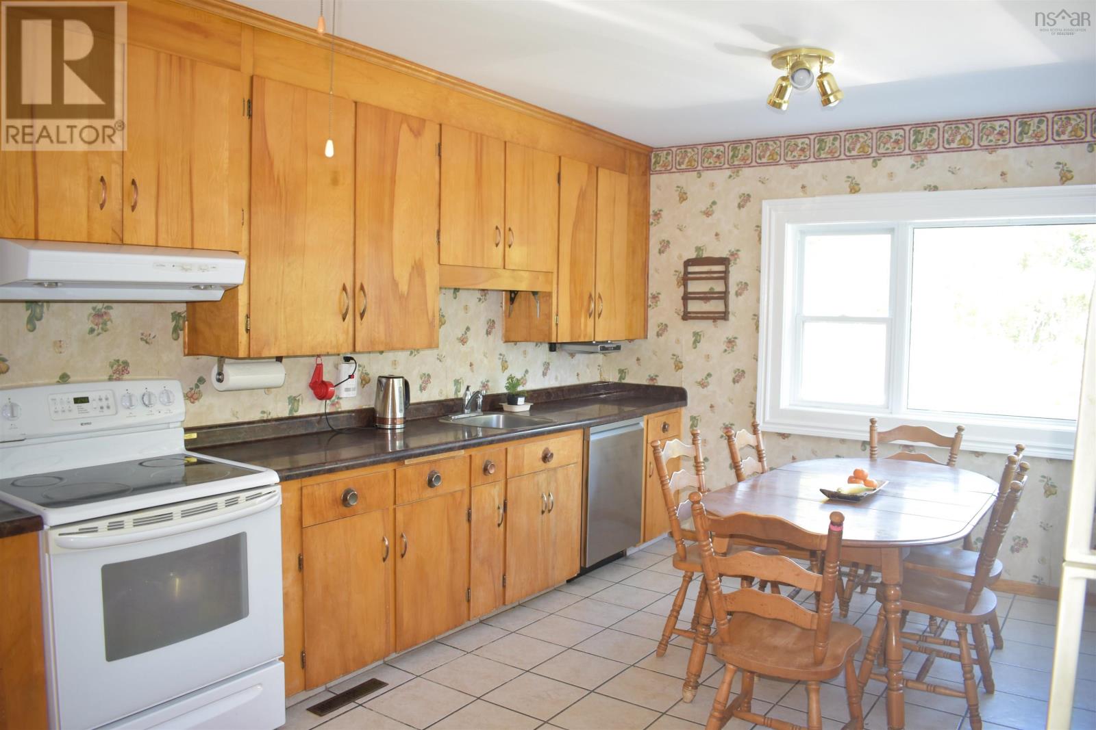 112 Bristol Avenue, Liverpool, Nova Scotia  B0T 1K0 - Photo 13 - 202524380
