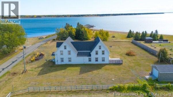 62 Rue Du Parc Street, Petite-Lamèque, New Brunswick  E8T 1H9 - Photo 2 - NB127590