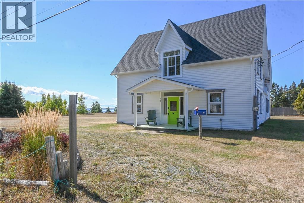62 rue du Parc Street, Petite-Lamèque, New Brunswick