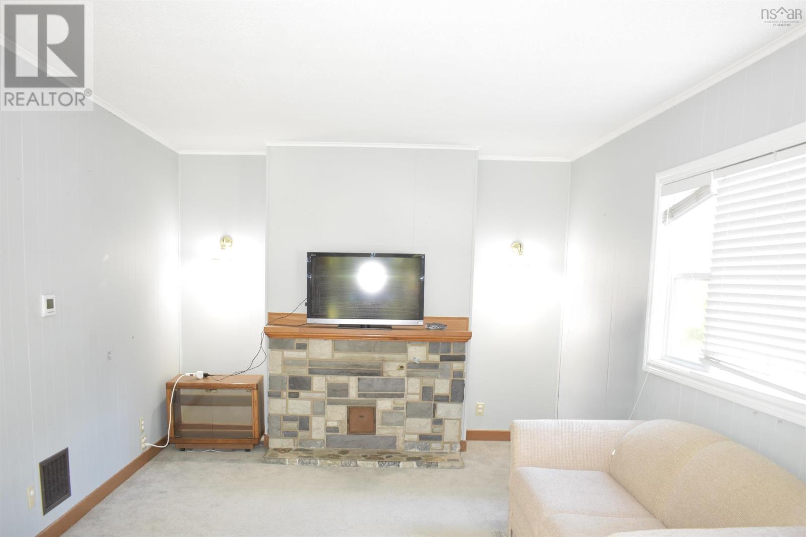 112 Bristol Avenue, Liverpool, Nova Scotia  B0T 1K0 - Photo 5 - 202524380