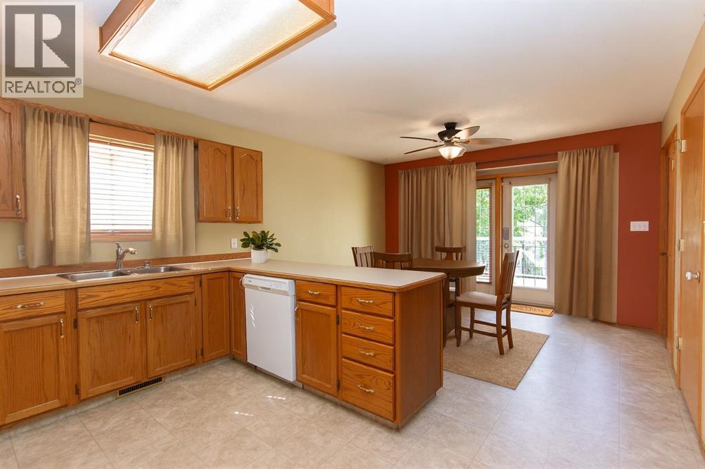 66 Edwards Crescent, Red Deer, Alberta  T4R 2N1 - Photo 7 - A2247929