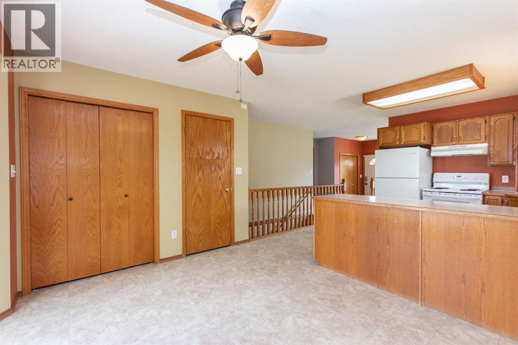 66 Edwards Crescent, Red Deer, Alberta  T4R 2N1 - Photo 11 - A2247929