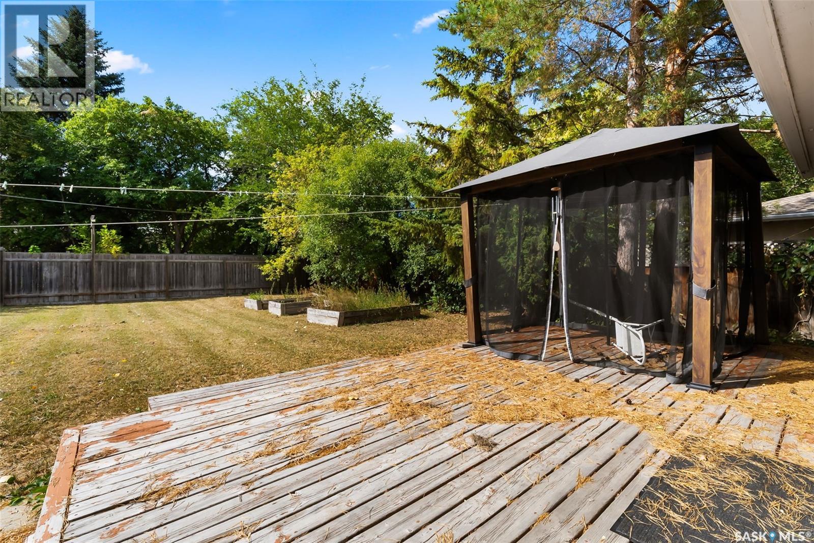 1960 Cowan Crescent, Regina, Saskatchewan  S4S 4C6 - Photo 36 - SK019931