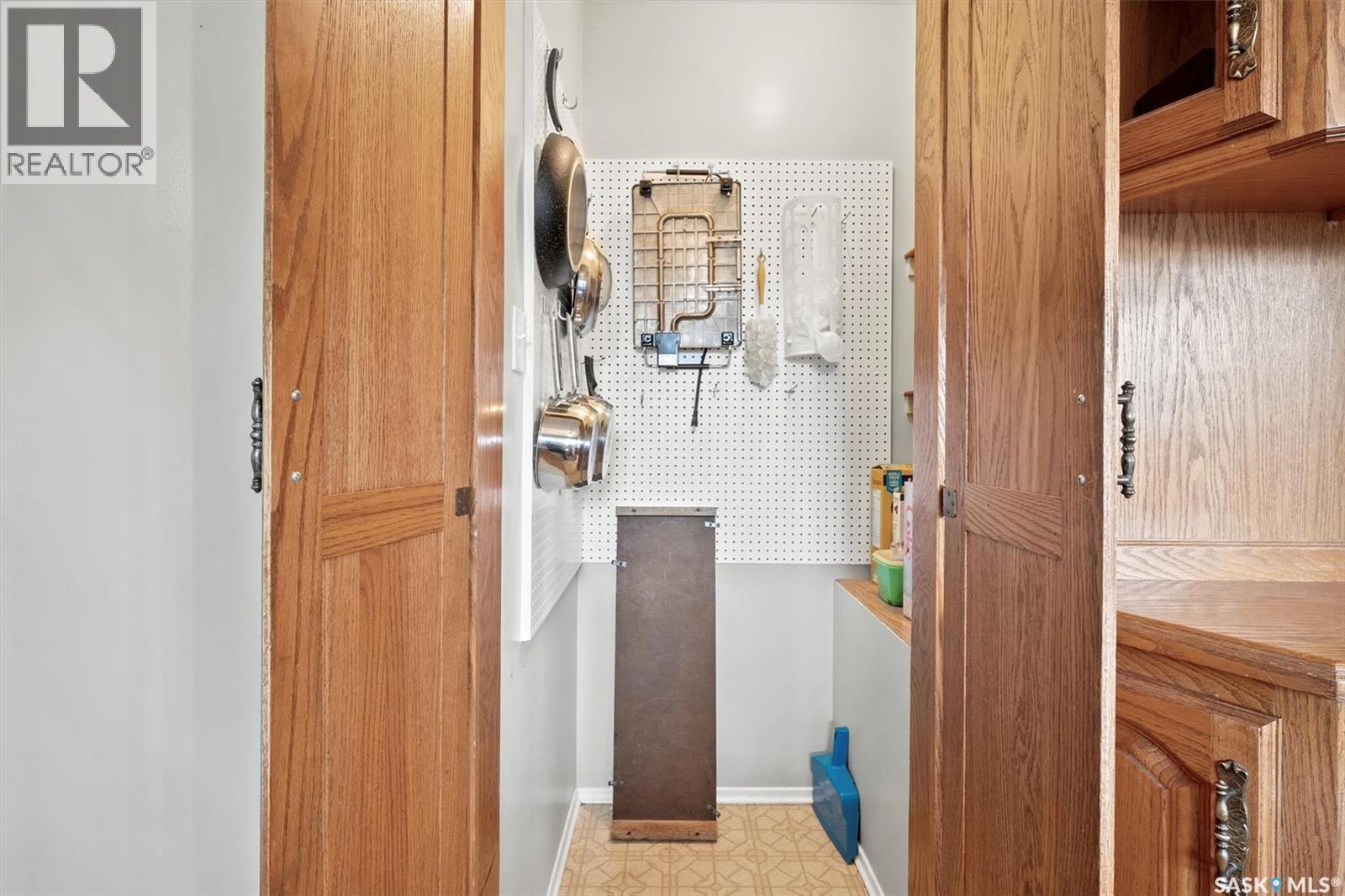 925 East Centre, Saskatoon, Saskatchewan  S7J 2Z9 - Photo 10 - SK019926