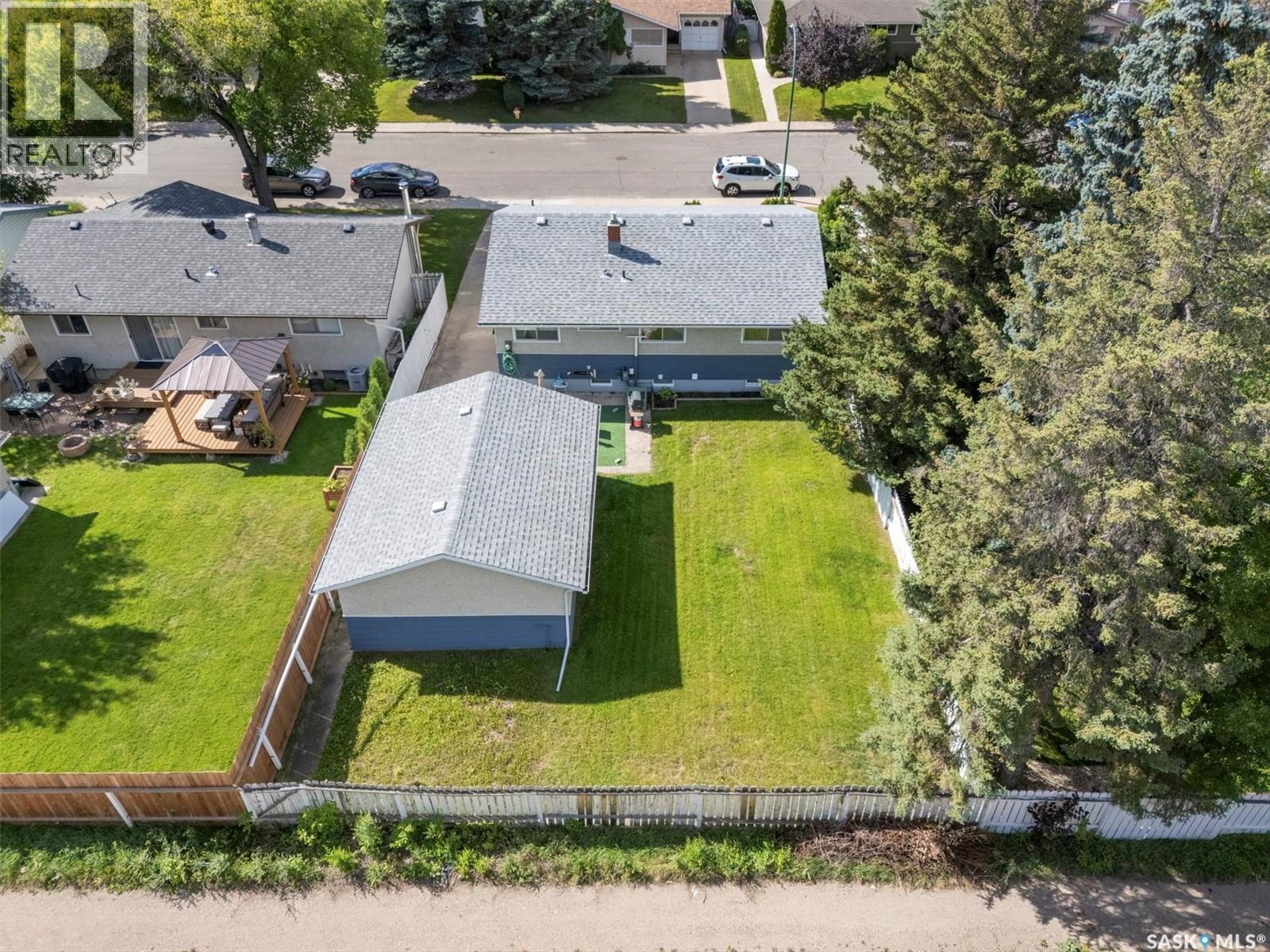 925 East Centre, Saskatoon, Saskatchewan  S7J 2Z9 - Photo 46 - SK019926