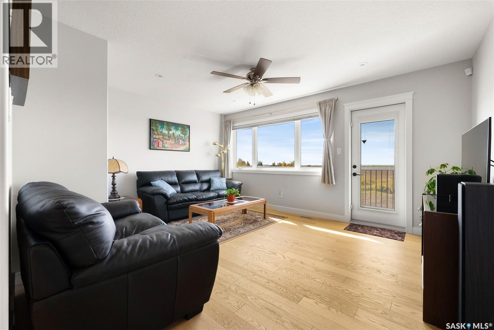 408 Hillside Drive, Pilot Butte, Saskatchewan  S0G 3Z0 - Photo 28 - SK019921