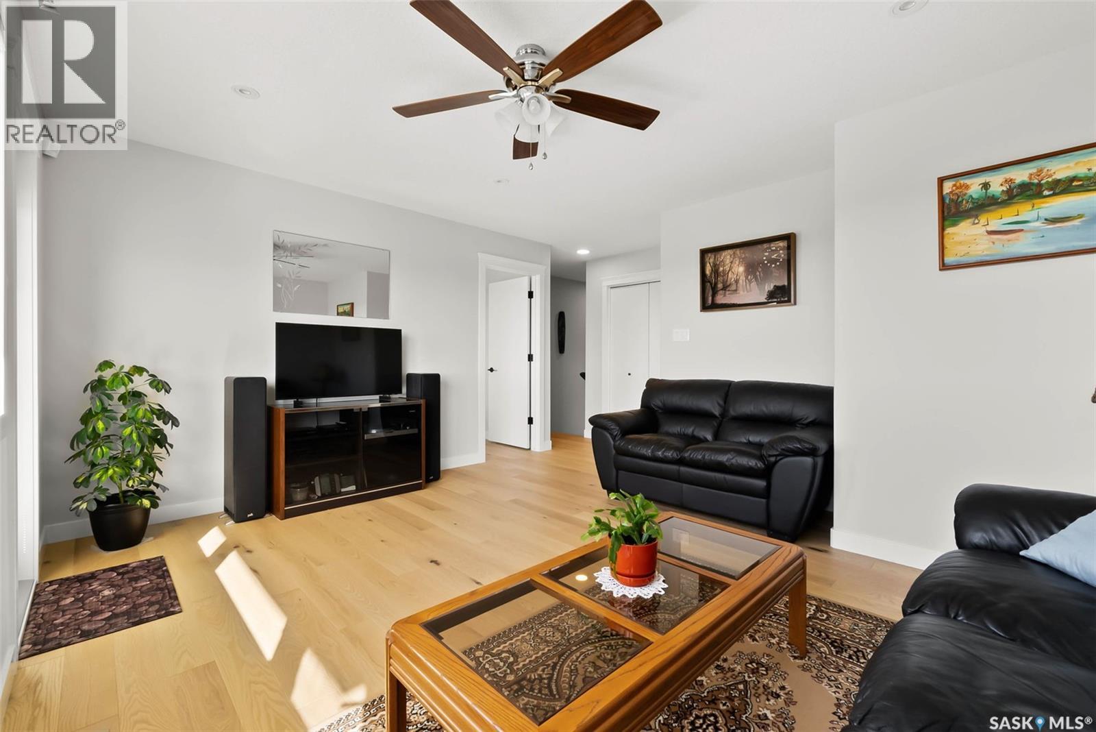 408 Hillside Drive, Pilot Butte, Saskatchewan  S0G 3Z0 - Photo 29 - SK019921