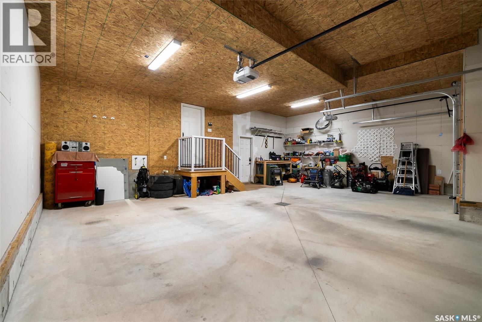 408 Hillside Drive, Pilot Butte, Saskatchewan  S0G 3Z0 - Photo 40 - SK019921