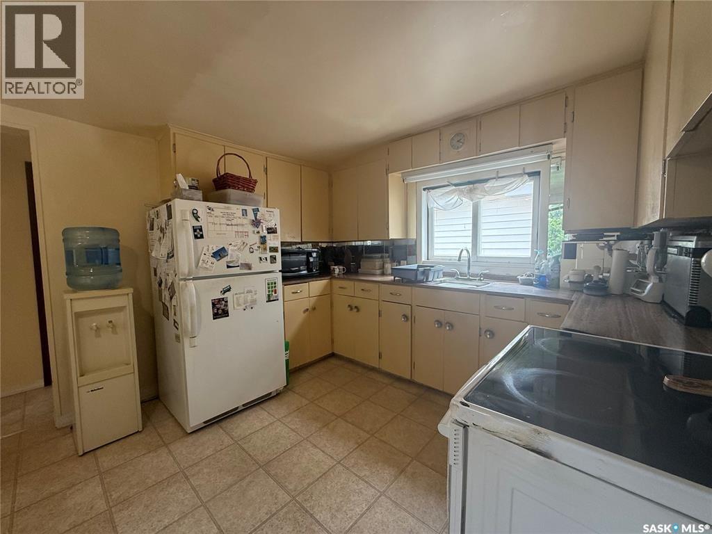 1825 Connaught Street, Regina, Saskatchewan  S4X 2A4 - Photo 6 - SK019866