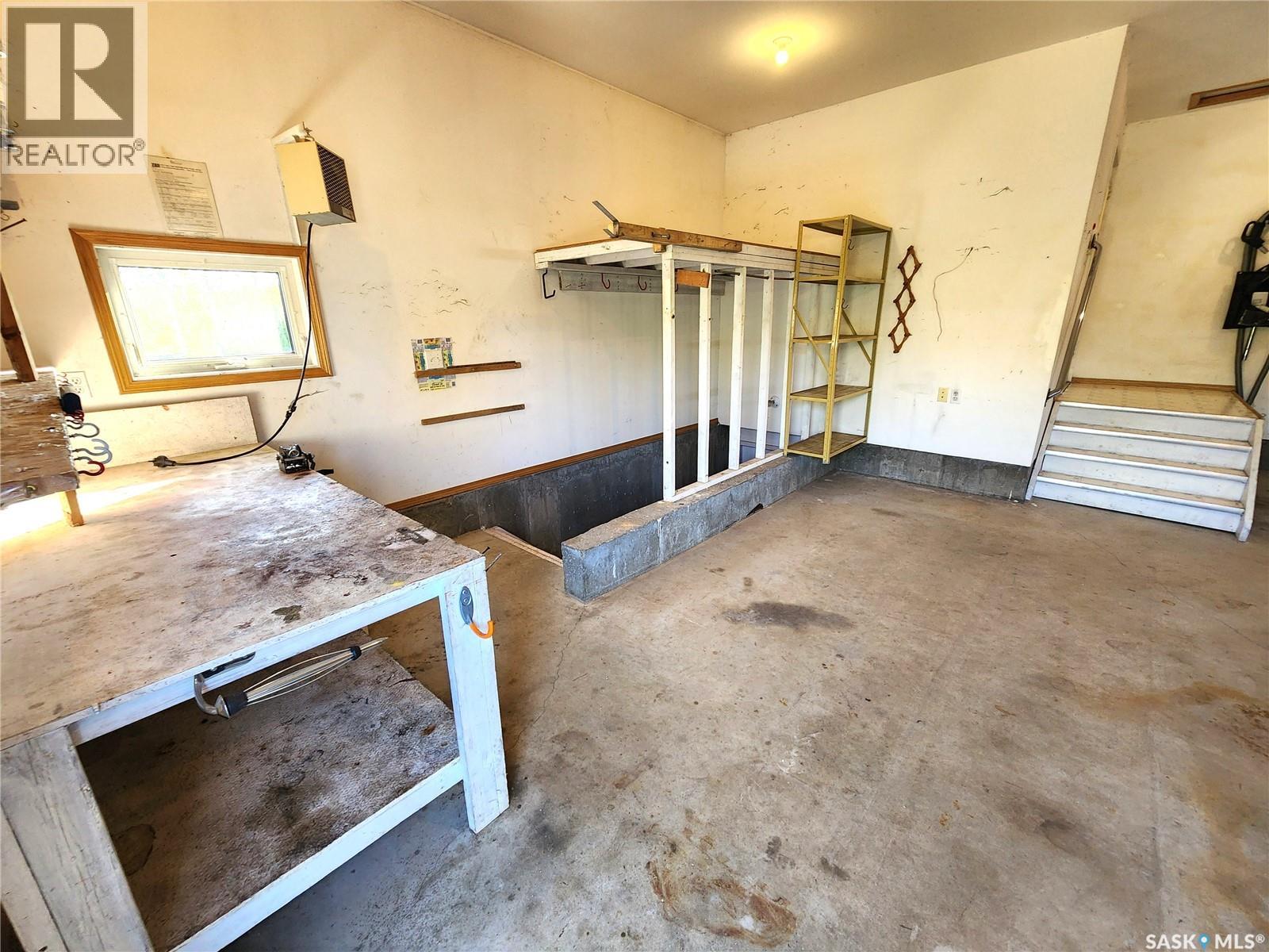902 Drader Street, Estevan, Saskatchewan  S4A 0V6 - Photo 40 - SK019843