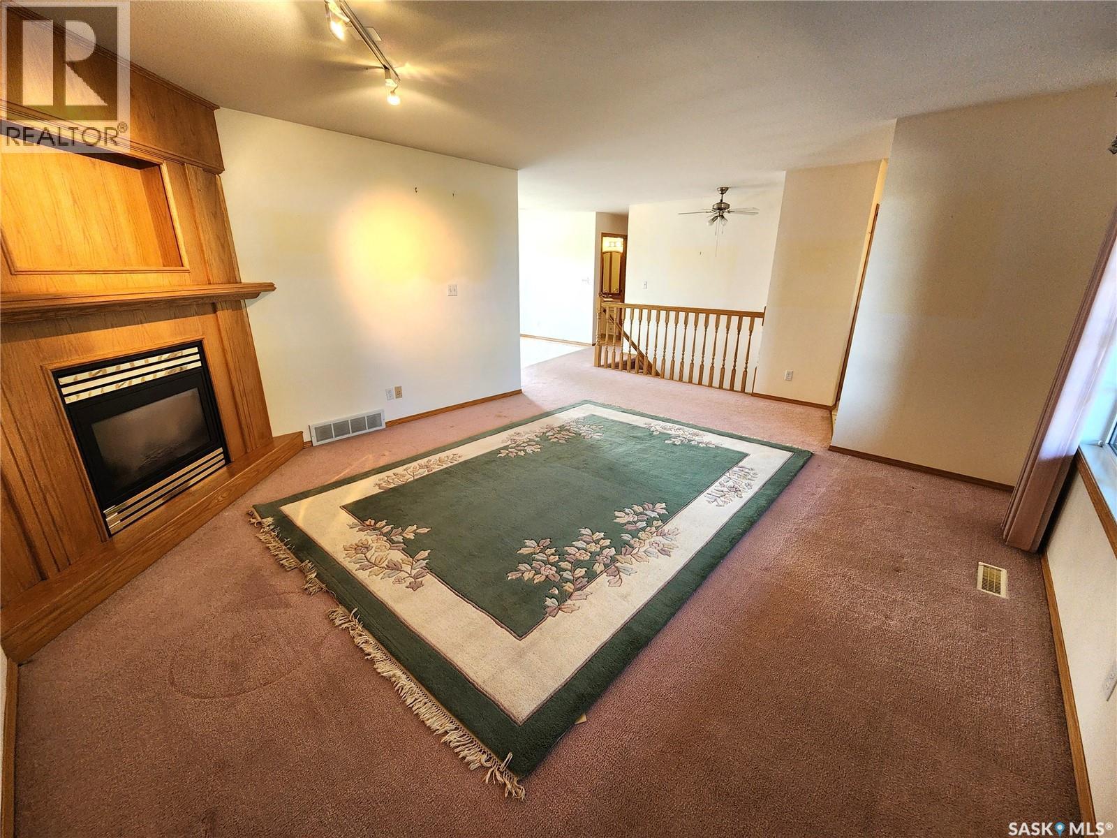 902 Drader Street, Estevan, Saskatchewan  S4A 0V6 - Photo 7 - SK019843