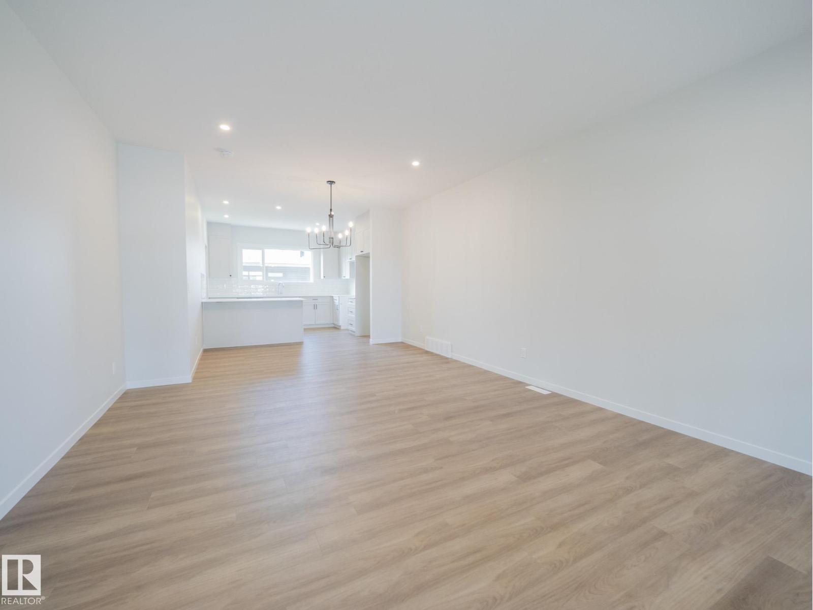 17631 70 St Nw, Edmonton, Alberta  T5Z 0W8 - Photo 4 - E4460487
