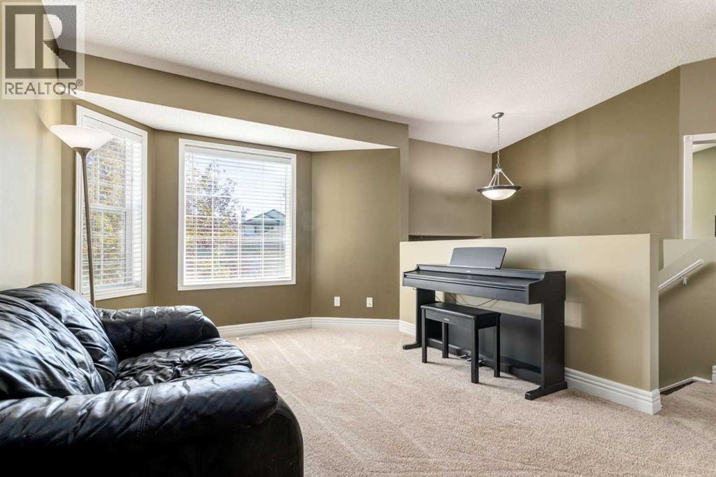 12524 Coventry Hills Way Ne, Calgary, Alberta  T3K 4S9 - Photo 7 - A2259308