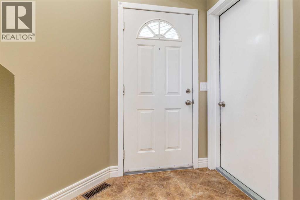 12524 Coventry Hills Way Ne, Calgary, Alberta  T3K 4S9 - Photo 4 - A2259308