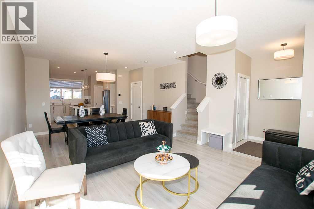216 Chelsea Drive, Chestermere, Alberta  T1X 1Z5 - Photo 5 - A2259553