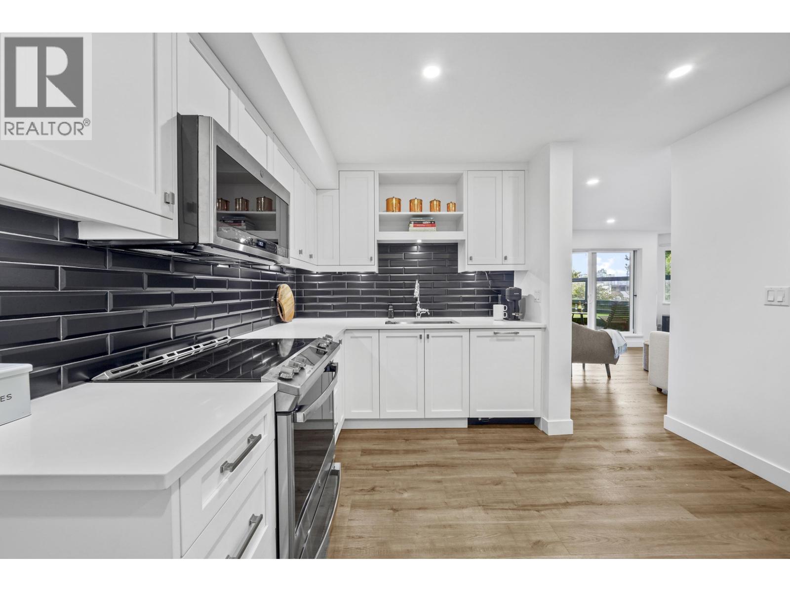 112 1345 W 4th Avenue, Vancouver, British Columbia  V6H 3Y8 - Photo 8 - R3054548
