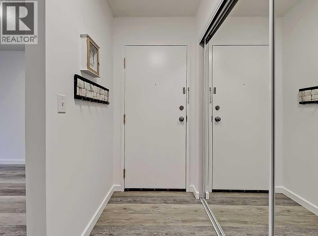 301, 21 Dover Point Se, Calgary, Alberta  T2B 3K4 - Photo 2 - A2261267