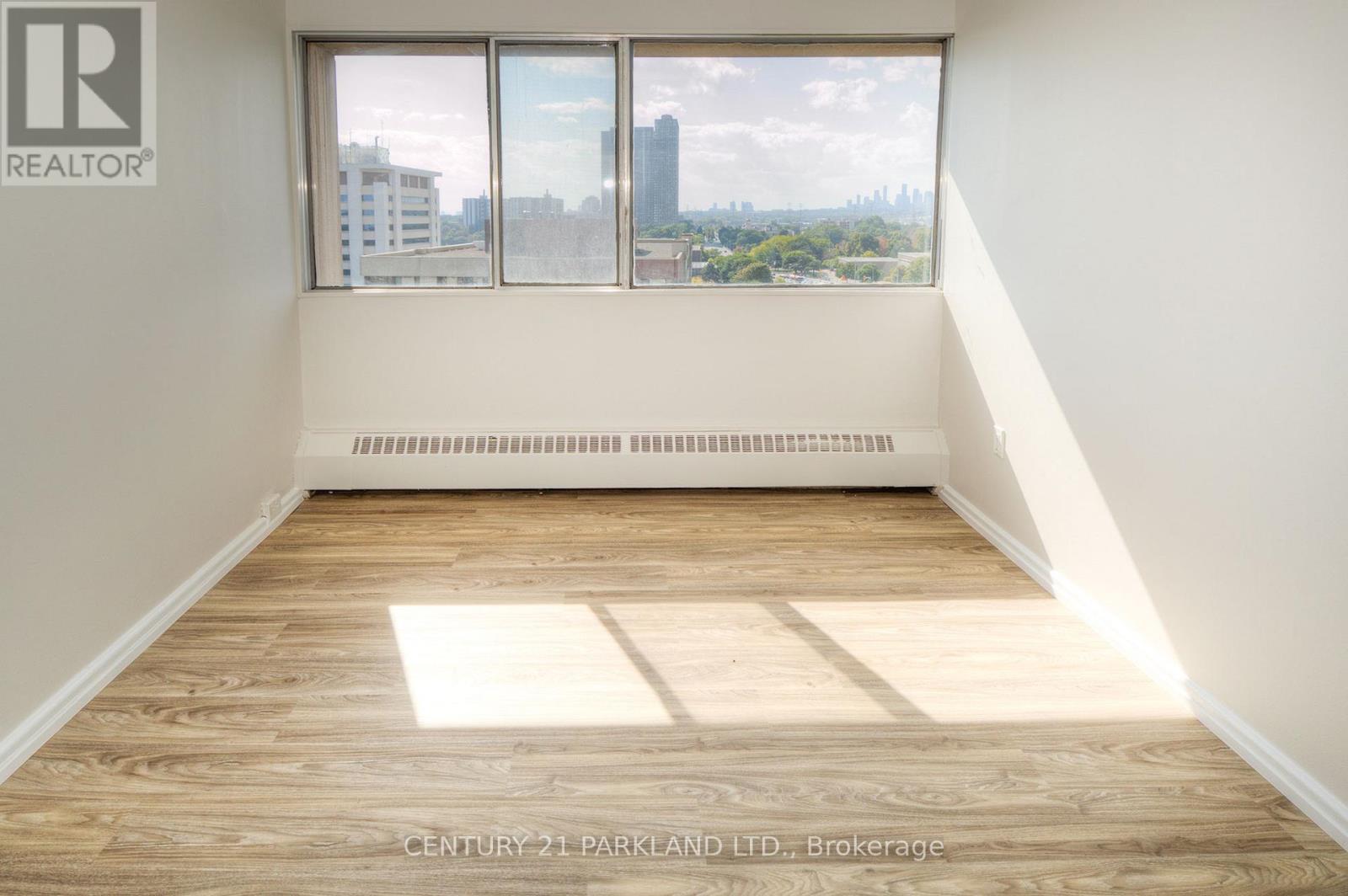 1409 - 10 Sunny Glenway, Toronto, Ontario  M3C 2Z3 - Photo 32 - C12440875