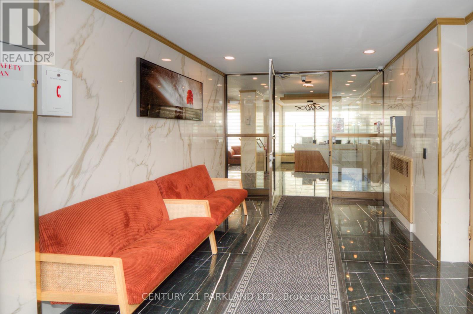 1409 - 10 Sunny Glenway, Toronto, Ontario  M3C 2Z3 - Photo 5 - C12440875