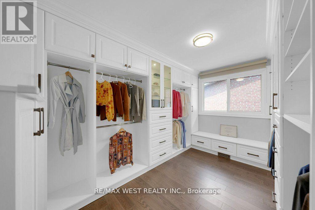 151 Brahms Avenue, Toronto, Ontario  M2H 1H9 - Photo 22 - C12440901