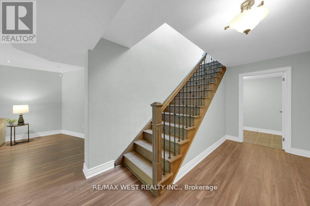151 Brahms Avenue, Toronto, Ontario  M2H 1H9 - Photo 36 - C12440901