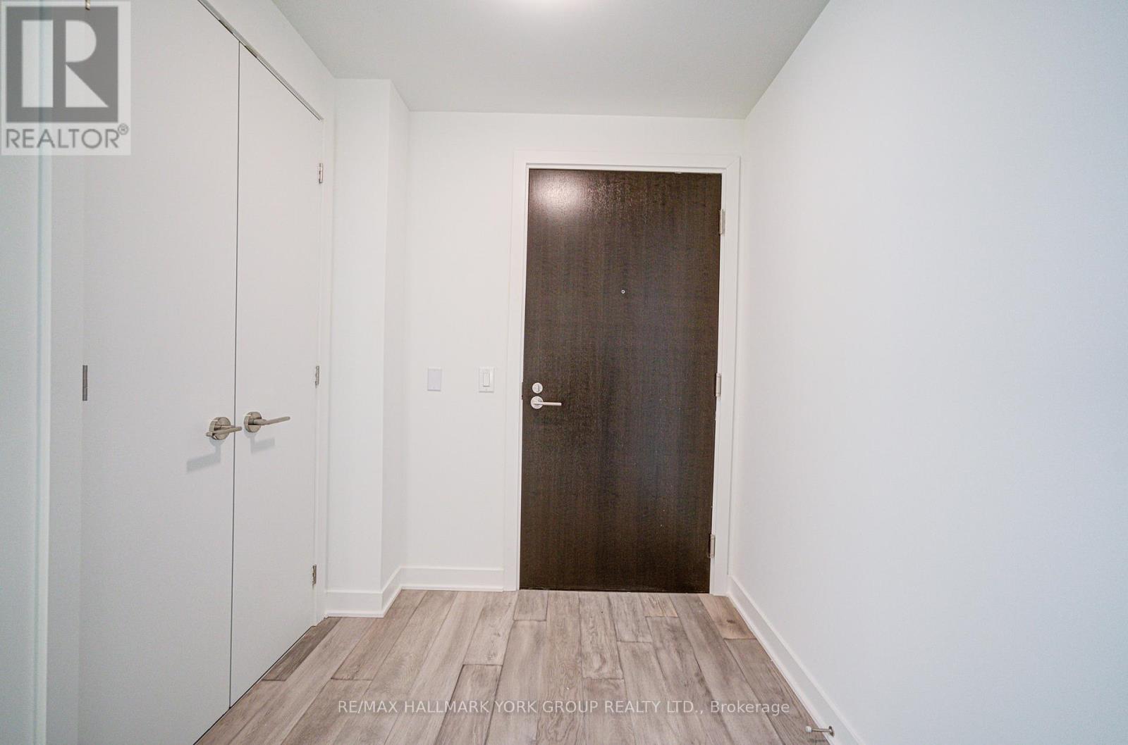 3609 - 11 Yorkville Avenue, Toronto, Ontario  M4W 1L2 - Photo 10 - C12440932
