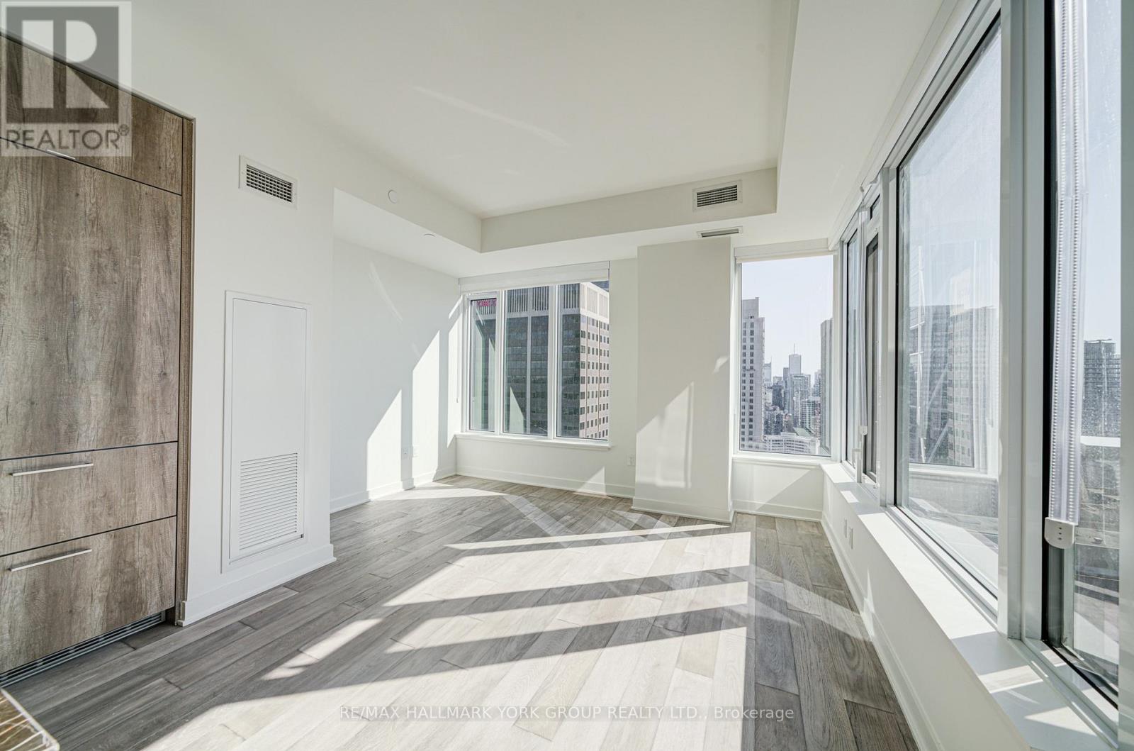 3609 - 11 Yorkville Avenue, Toronto, Ontario  M4W 1L2 - Photo 21 - C12440932