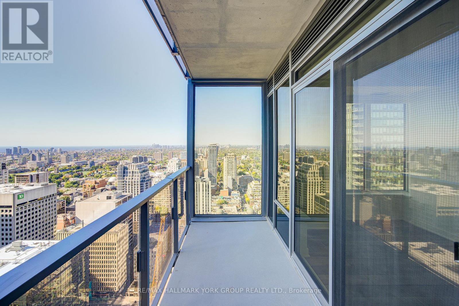 3609 - 11 Yorkville Avenue, Toronto, Ontario  M4W 1L2 - Photo 26 - C12440932