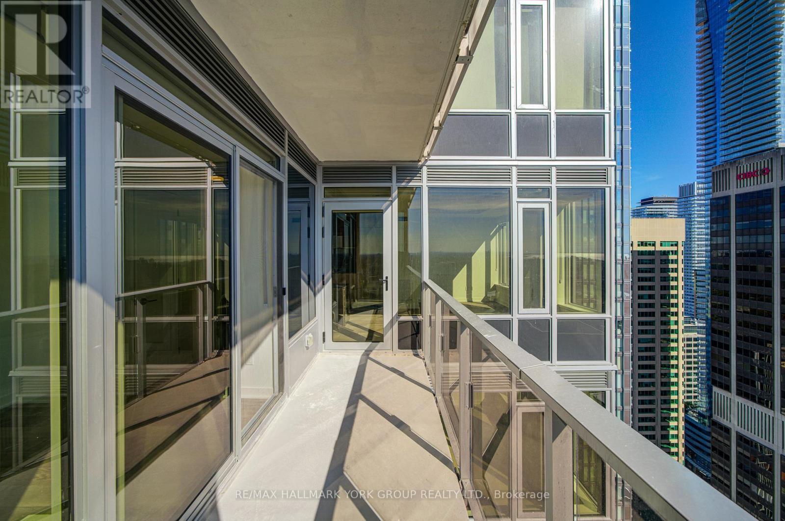 3609 - 11 Yorkville Avenue, Toronto, Ontario  M4W 1L2 - Photo 27 - C12440932