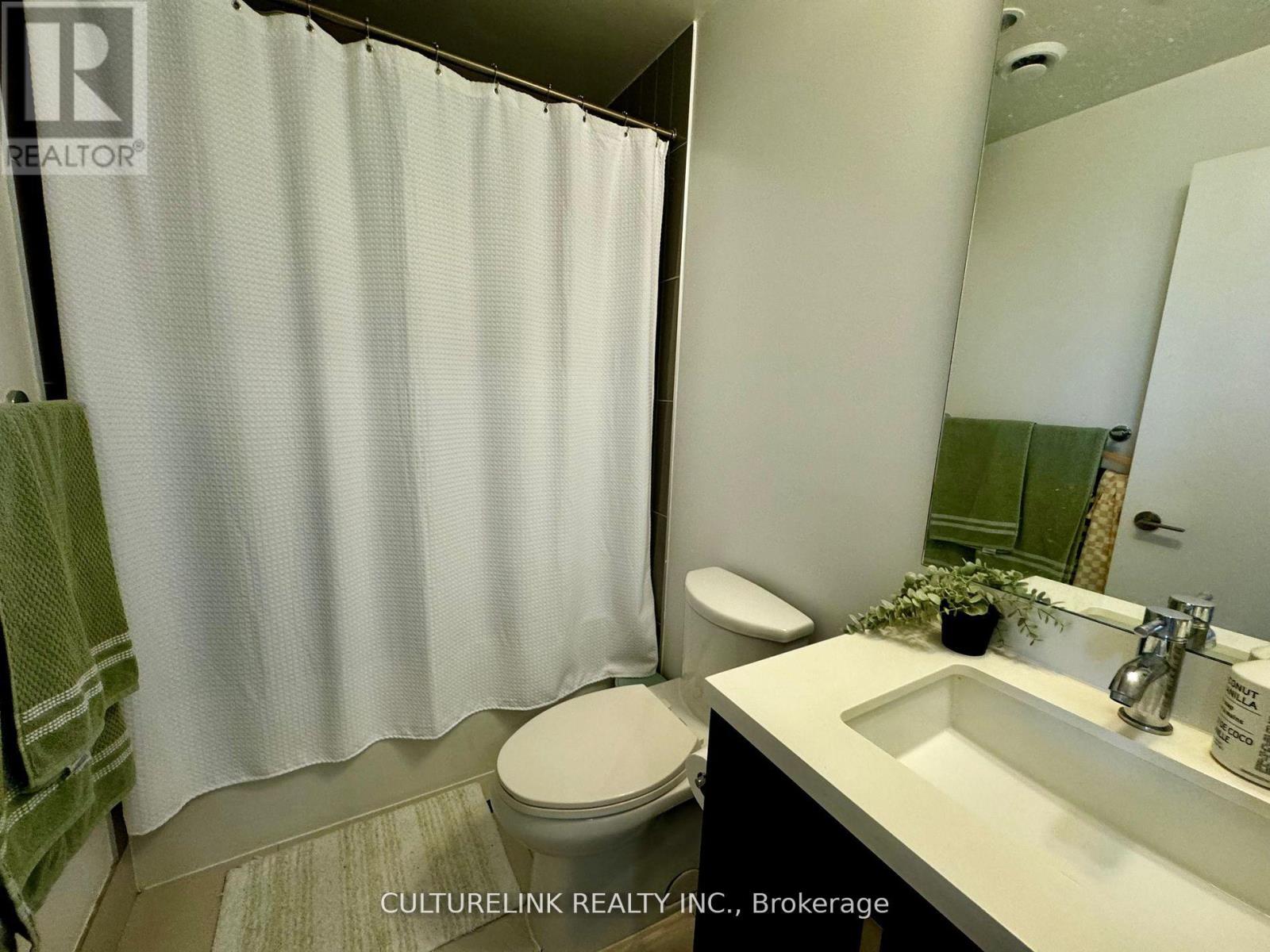 S915 - 120 Bayview Avenue, Toronto, Ontario  M5A 0G4 - Photo 11 - C12440941