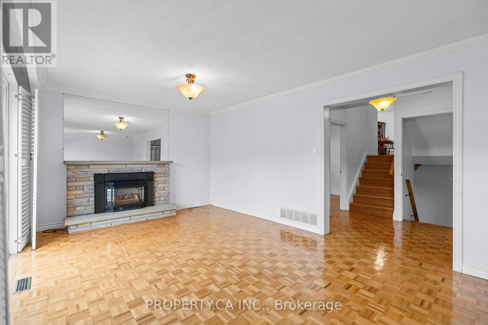 48 Navaho Drive, Toronto, Ontario  M2H 2X3 - Photo 14 - C12440960