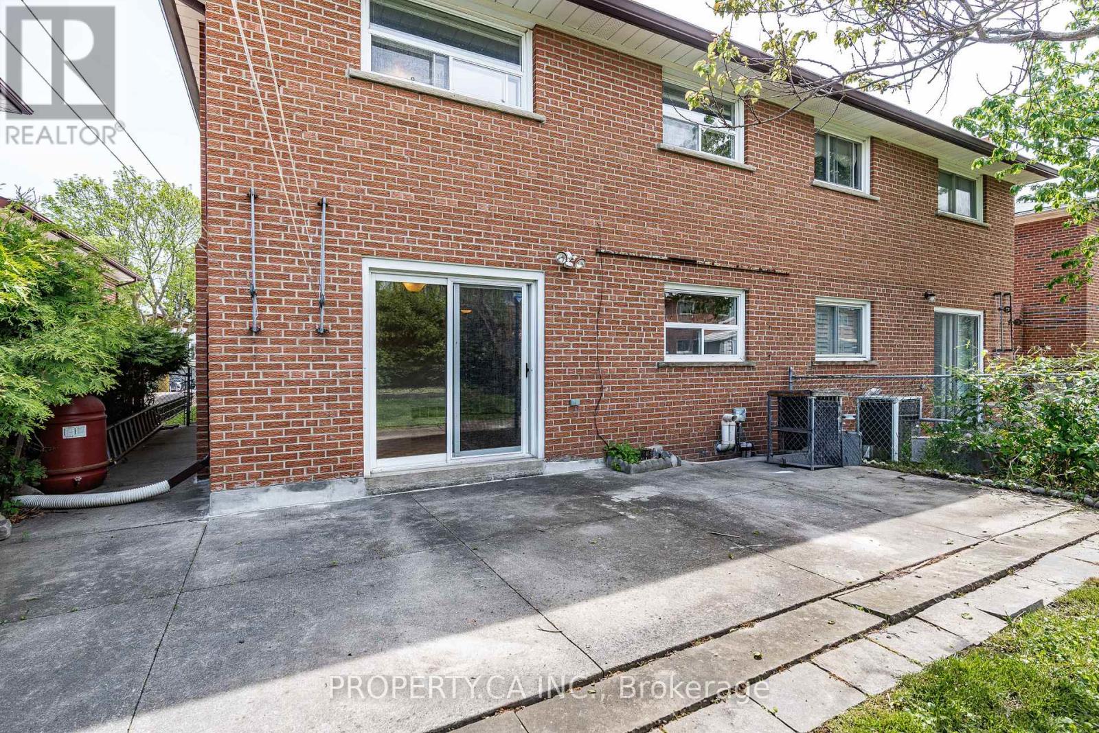 48 Navaho Drive, Toronto, Ontario  M2H 2X3 - Photo 23 - C12440960
